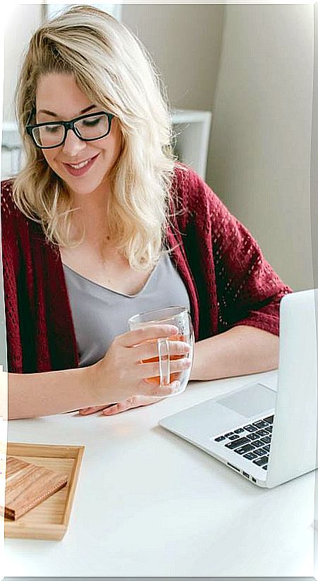 Progressive glasses computer screen