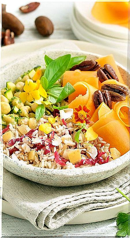 recipe-buddha-bowl-rice-pumpkin-curry-nuts